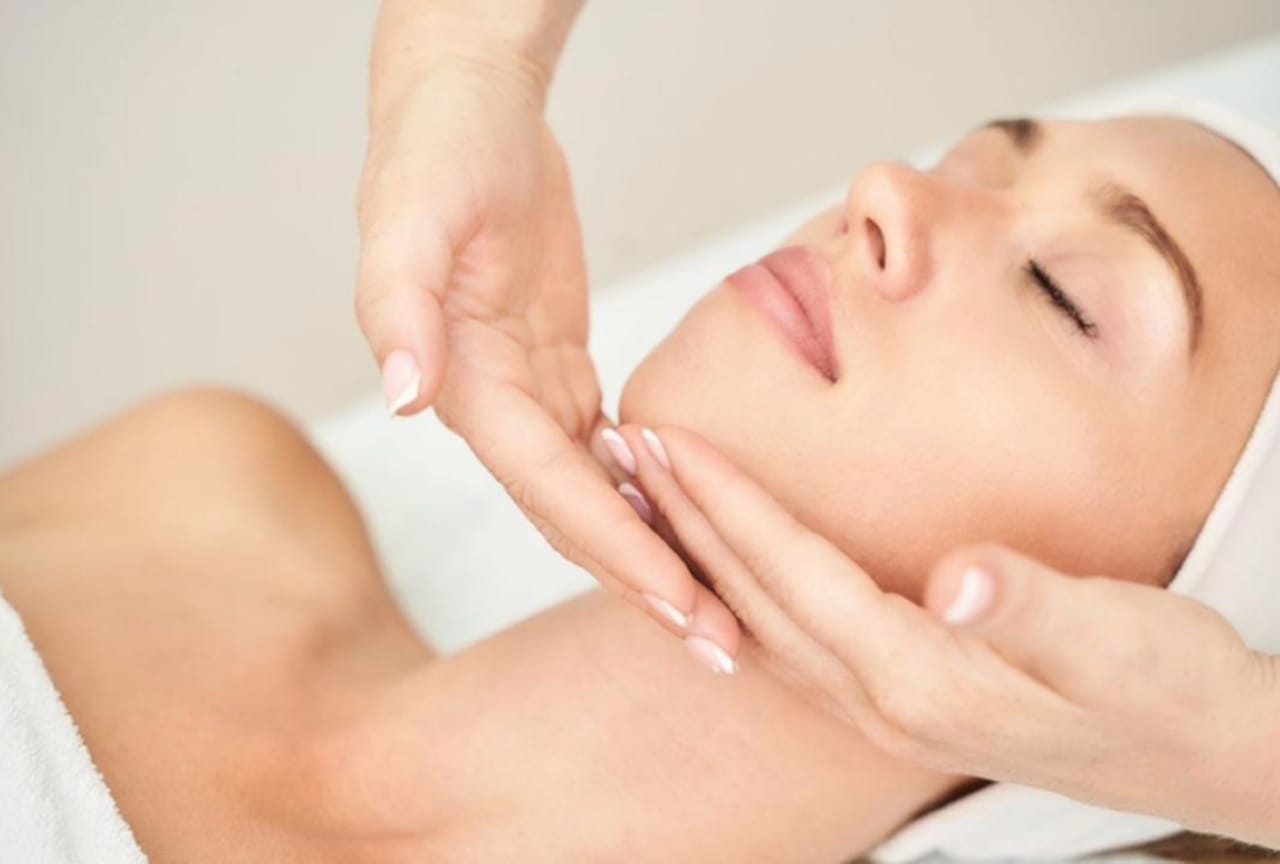 nożyczki liftingujące,