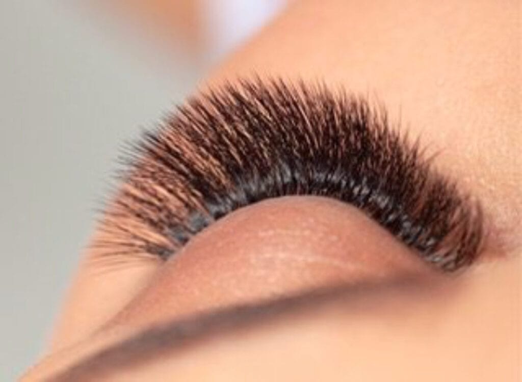 rzęsy brwi henna regulacja zabiegi